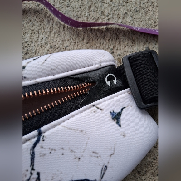 Oak and Reed Fanny pack - Picture 4 of 4